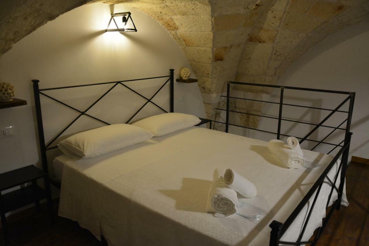 Dimora D'Errico - Monolocale Nel Centro Storico Apartman Carovigno Kültér fotó