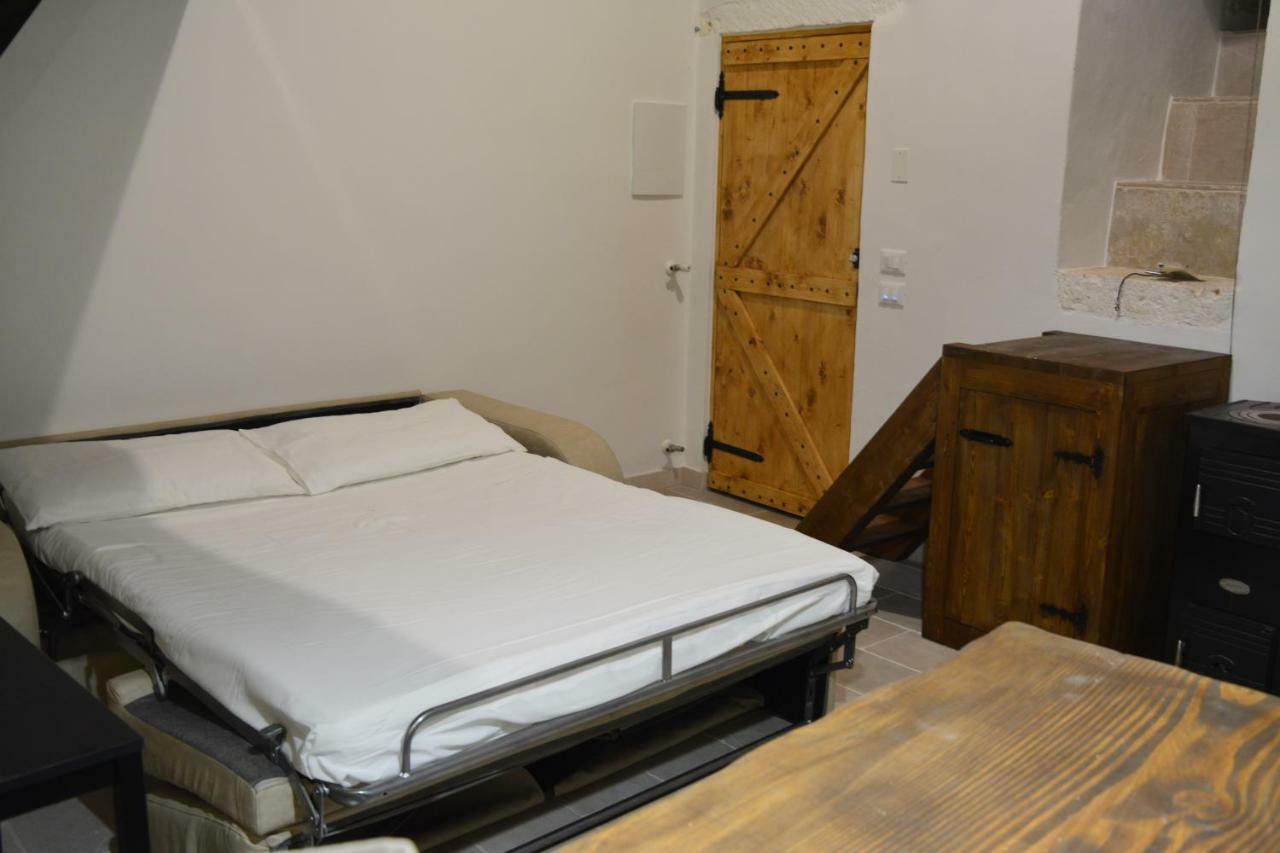 Dimora D'Errico - Monolocale Nel Centro Storico Apartman Carovigno Kültér fotó